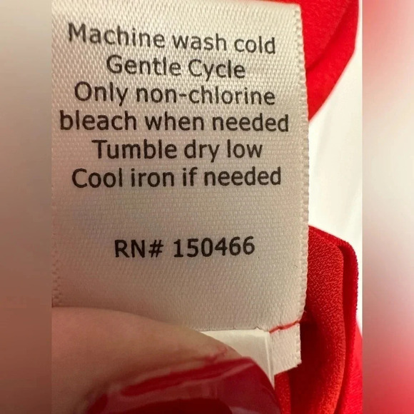 41 Hawthorn Red Floral Sleeveless Summer Top NWT - Picture 7 of 8